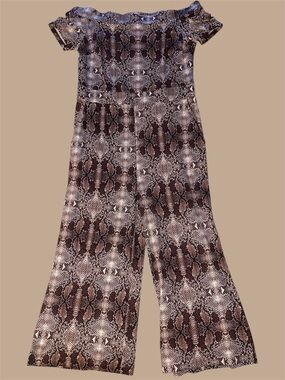 New York & Company‎ off-shoulder animal print jumpsuit